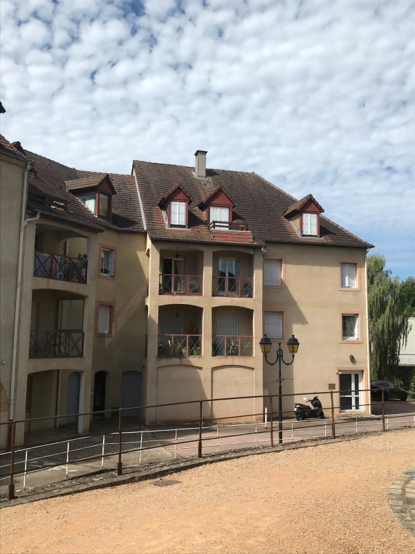 Offres de location Appartement Charolles 71120