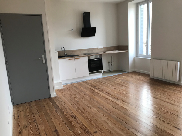Offres de location Appartement Charolles 71120